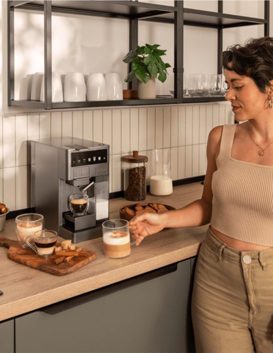 Cafetera espresso Cecotec FreeStyle Latte T A01AM01001852