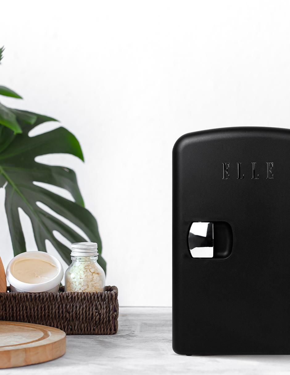 Mini refrigerador ESDAF101BK 4 L 8