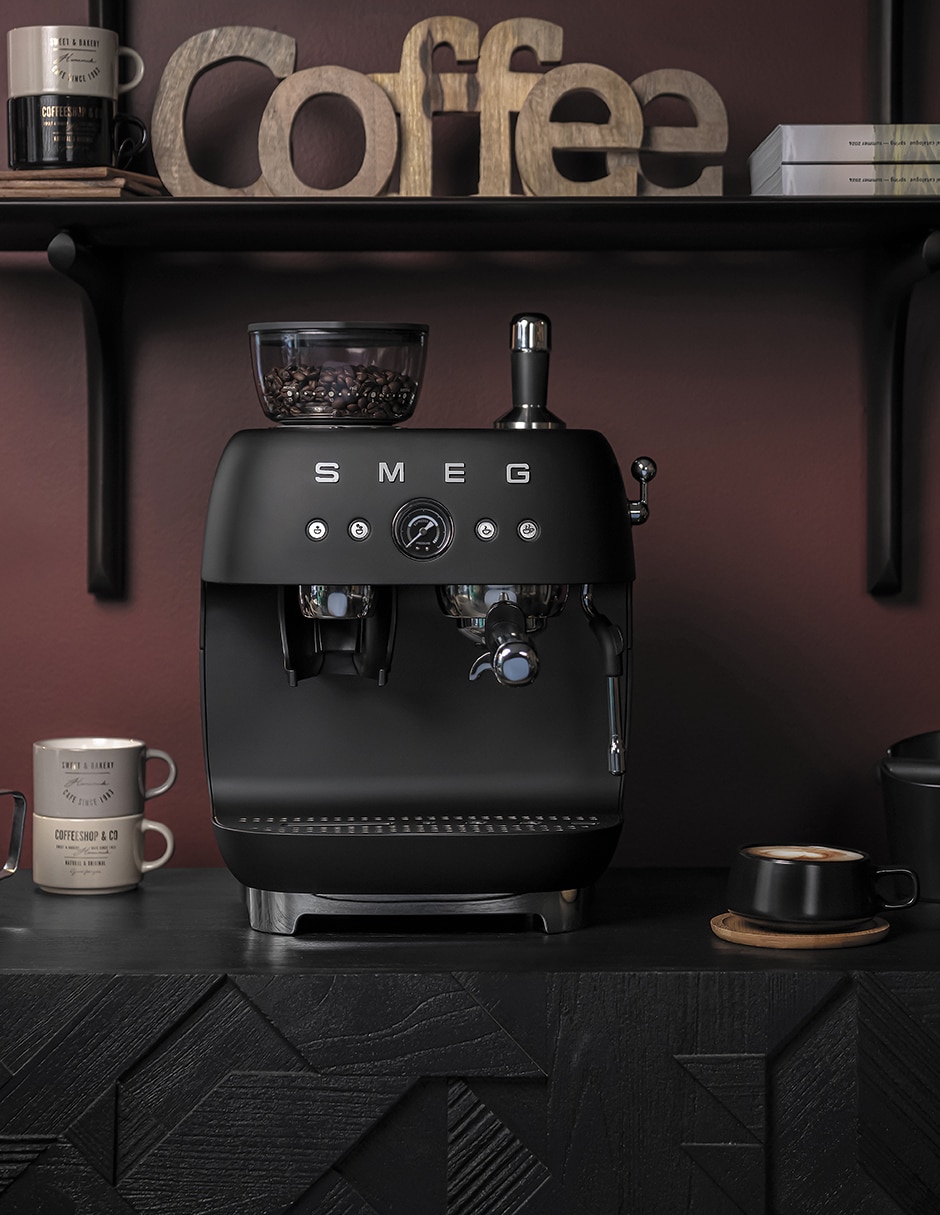 Cafetera con molino 50´s Style EGF03BLMUS 2
