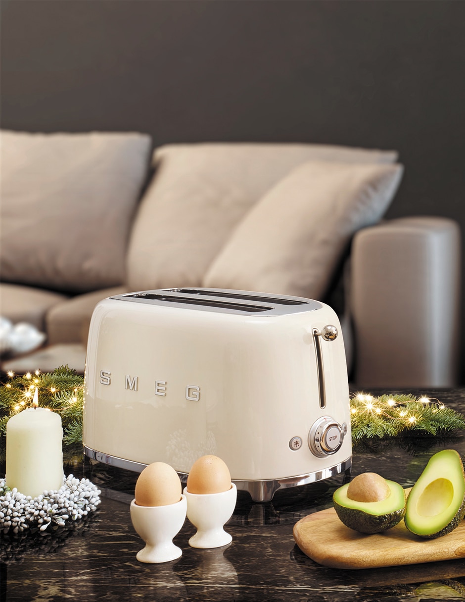 Tostador Smeg TSF01CRUS 50´s style