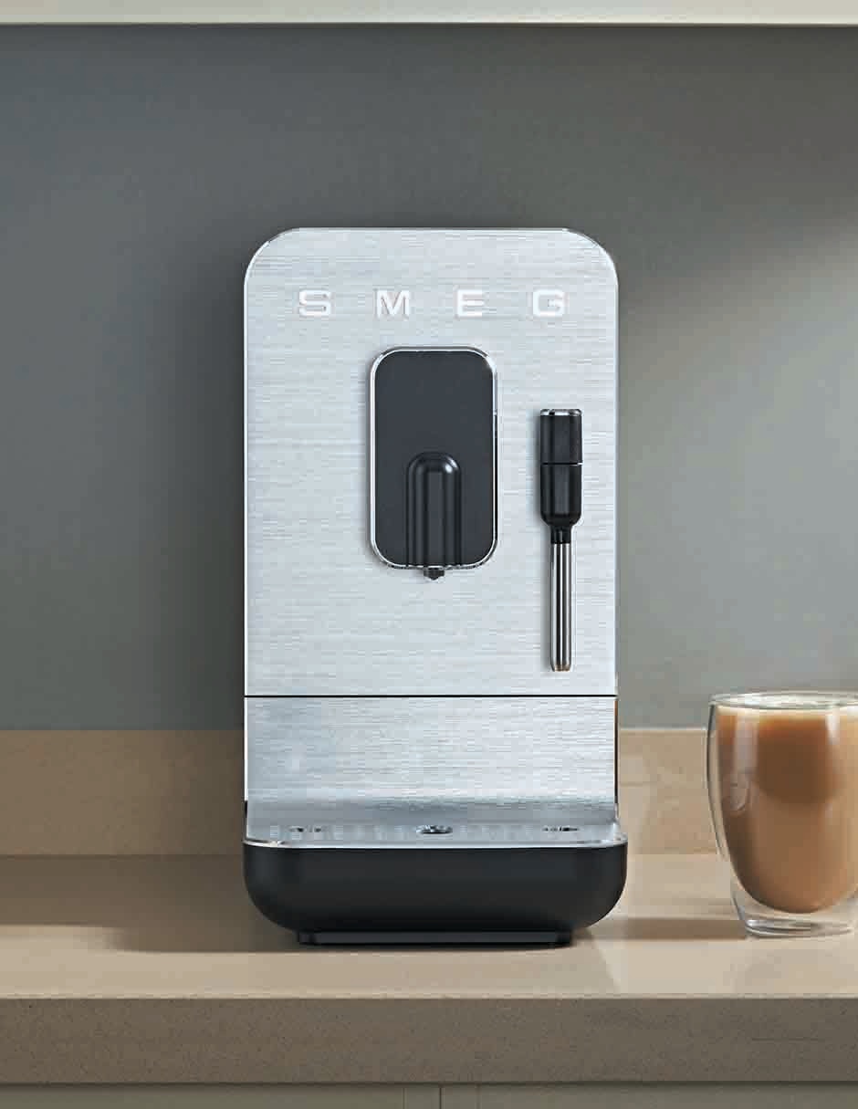 Cafetera con molino Smeg Collezione BCC12BLMUS