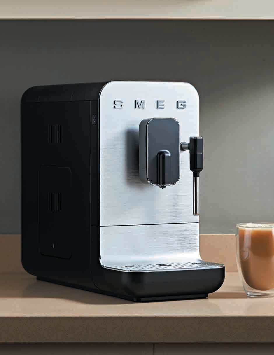 Cafetera con molino Smeg Collezione BCC12BLMUS