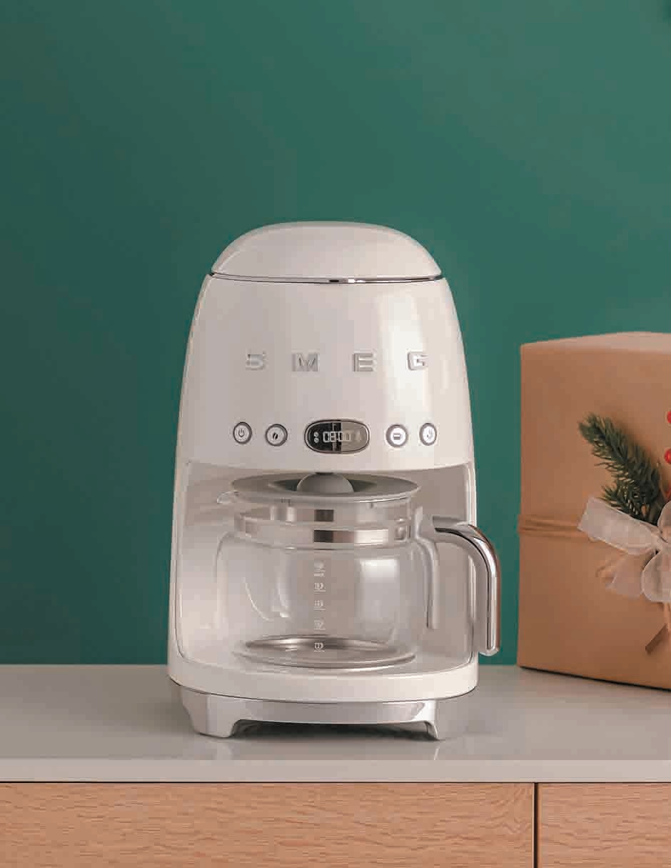 Cafetera de goteo smeg 50’s style dcf02crus 6