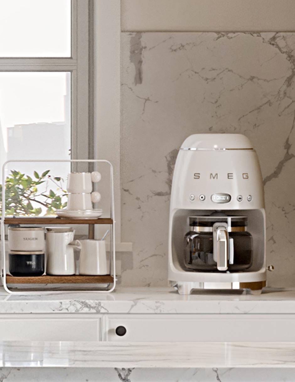 Cafetera de goteo smeg 50´s style dcf02whus